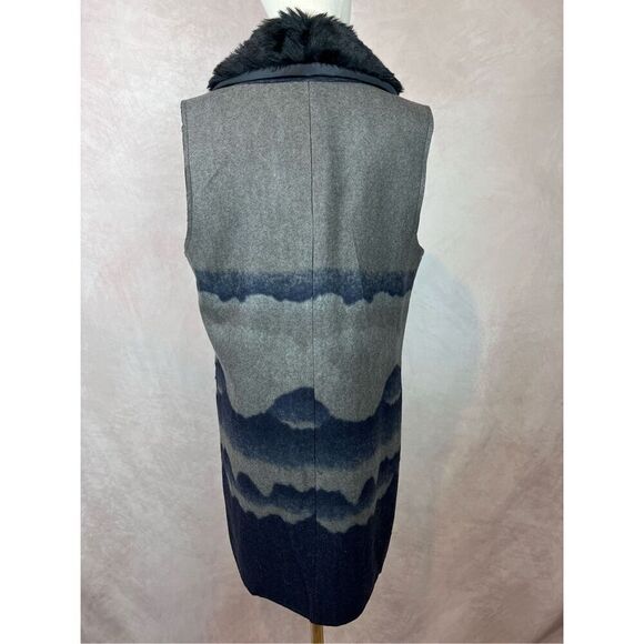 Democracy Long Vest Size Small - Picture 2 of 7